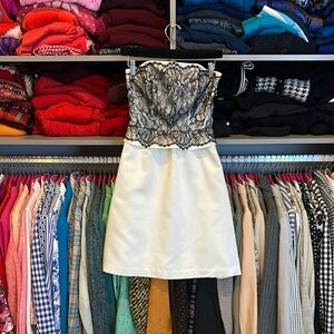 WHBM off white/black lace overlay strapless back zipper closure dress size 00
